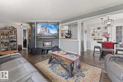 Interior photo 2 of 5709 51 AV