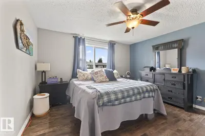 Interior photo 3 of 5709 51 AV