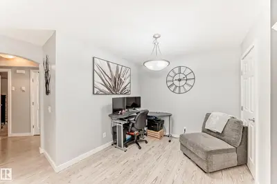 Interior photo 3 of #53 150 EDWARDS DR SW
