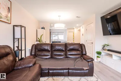 Interior photo 2 of 12112 35 AV SW