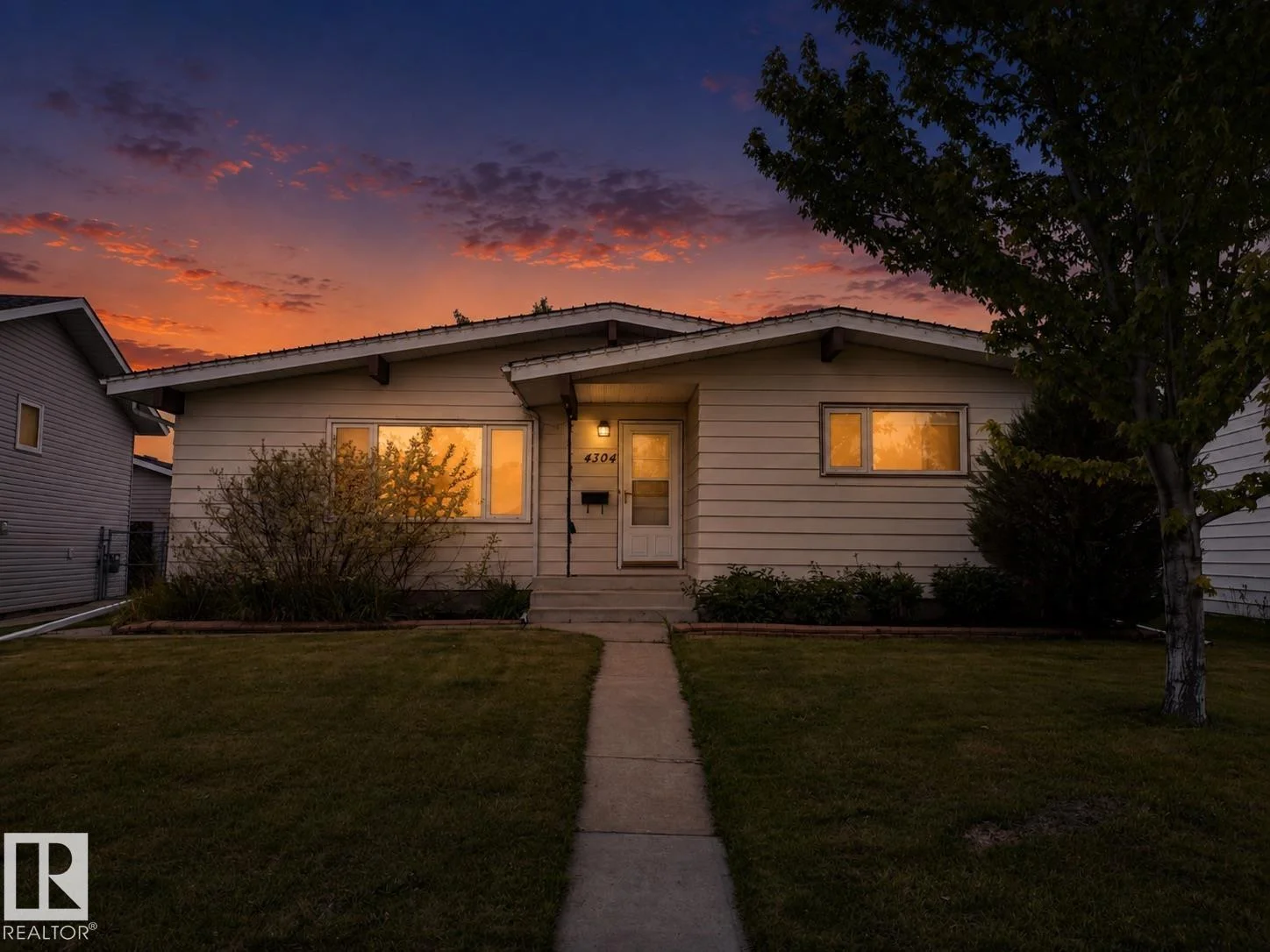 4304 42 AV, Leduc - 4 bedroom Detached Single Family for sale