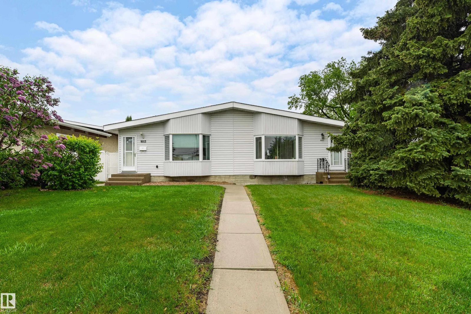 9011 60 ST NW, Edmonton - 2 bedroom Duplex for sale