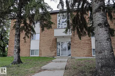 Interior photo 1 of #205 14903 92 AV NW NW