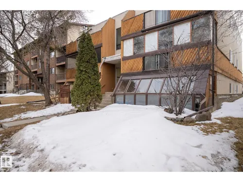 #2 9140 149 ST NW, Edmonton - $114,900