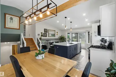 Interior photo 2 of 37 56220 Rge Rd 230