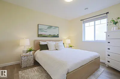 Interior photo 2 of 