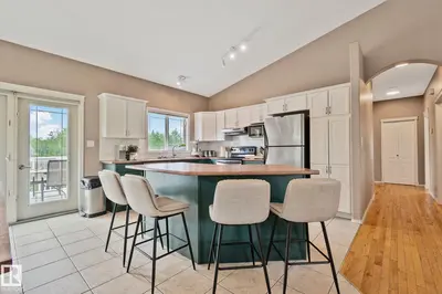 Interior photo 4 of #14 53122 RGE ROAD 14