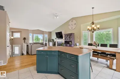 Interior photo 2 of #14 53122 RGE ROAD 14