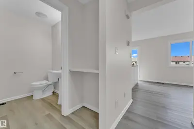 Interior photo 2 of 2912 31 STREET NW