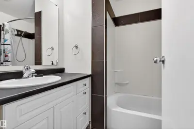 Interior photo 4 of 3 ALCOTT CR
