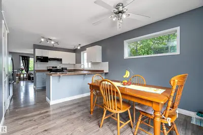 Interior photo 3 of 22 MEADOWVIEW DR