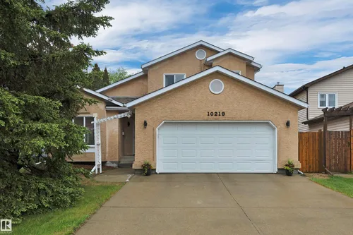 10219 174 AV NW, Edmonton - $539,900