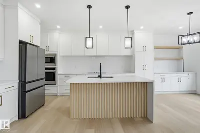 Interior photo 2 of 3311 Chernowski WY SW