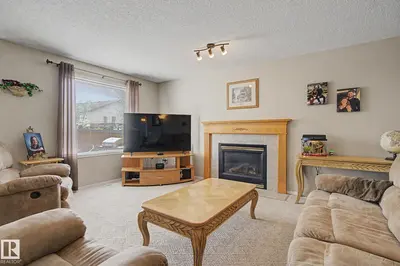 Interior photo 3 of 4113 36A AV NW NW