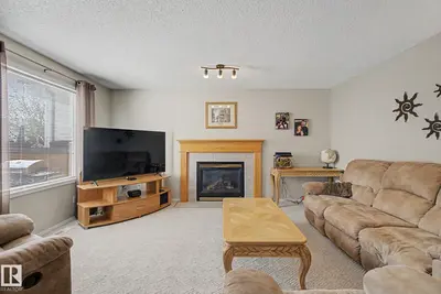 Interior photo 2 of 4113 36A AV NW NW