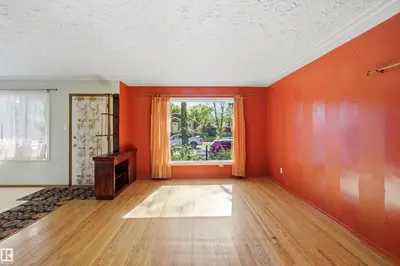 Interior photo 4 of 10138 74 ST NW