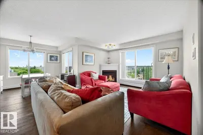 Interior photo 2 of #425 6084 STANTON DR SW