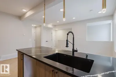 Interior photo 3 of #11 16231 19 AV SW