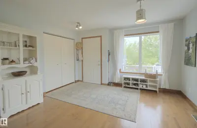 Interior photo 2 of 1213 TWP ROAD 554