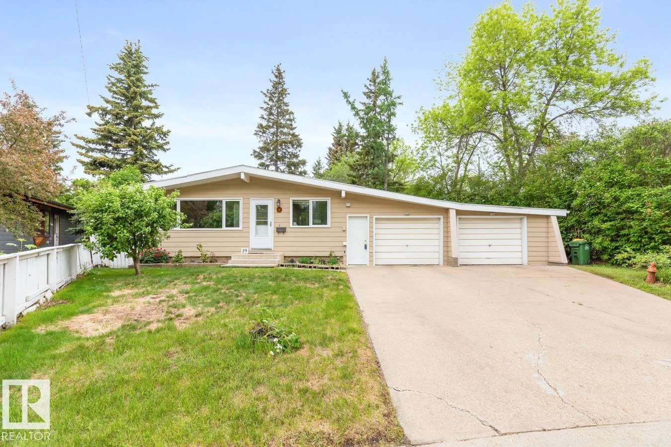 29 GREENVIEW CR, St. Albert - 2 bedroom Detached Single Family for sale
