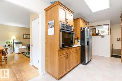 Interior photo 4 of 29 GREENVIEW CR