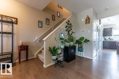 Interior photo 2 of 405 ORCHARDS BV SW