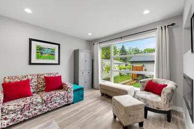 Interior photo 2 of #1 11535 88 ST NW