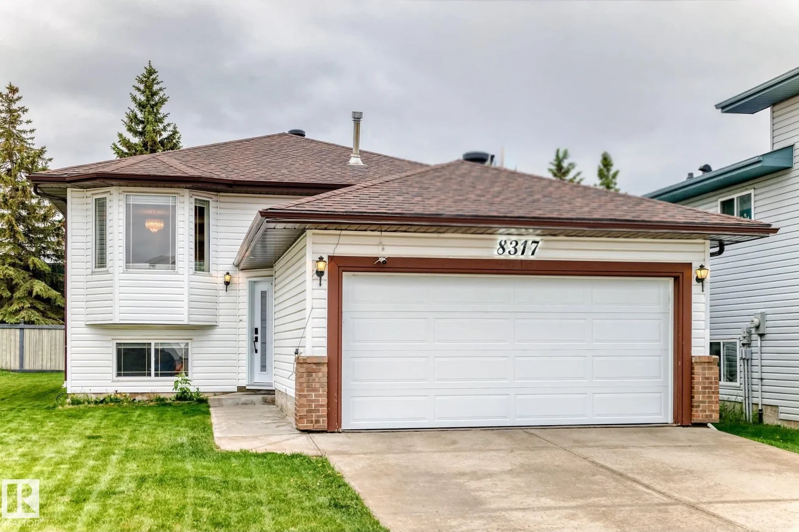 8317 160A AV NW, Edmonton - 4 bedroom Detached Single Family for sale