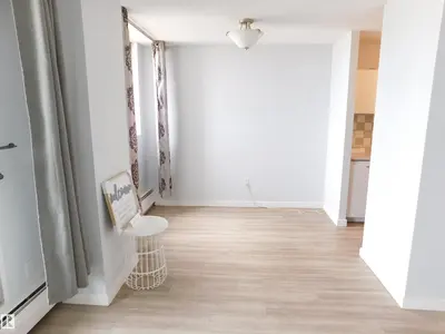 Interior photo 1 of #903 13910 STONY PLAIN RD NW