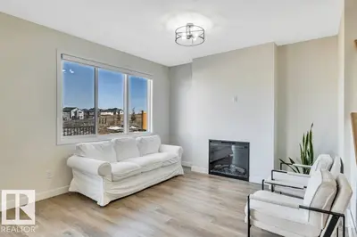 Interior photo 2 of 13007 213 ST NW