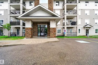 Interior photo 4 of #2402 7343 SOUTH TERWILLEGAR DR NW