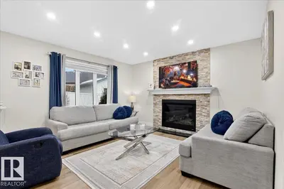 Interior photo 4 of 15736 133 ST NW