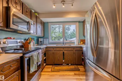 Interior photo 2 of 33 ANDREW CR