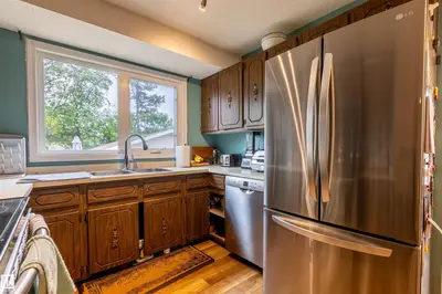 Interior photo 3 of 33 ANDREW CR