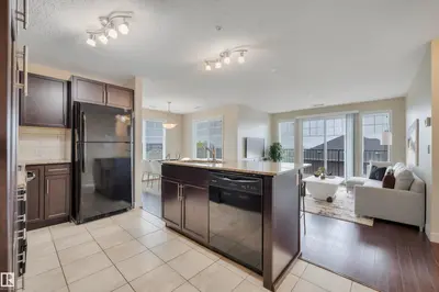 Interior photo 1 of #3303 6 AUGUSTINE CR