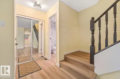 Interior photo 3 of 5327 HILL VIEW CR NW