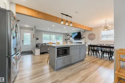 Interior photo 3 of 14307 86 AV NW