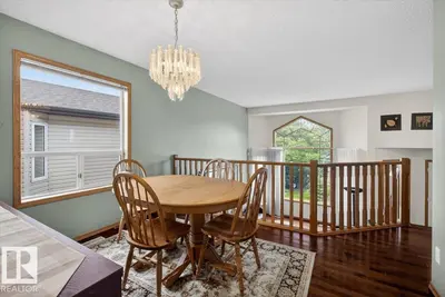 Interior photo 4 of 3928 30 ST NW
