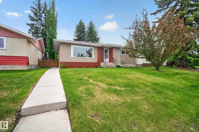 Interior photo 1 of 7307 86 AV NW