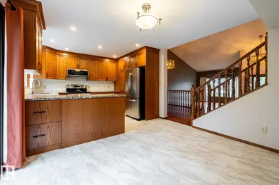 Interior photo 4 of 2609 49 ST NW