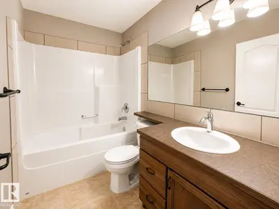 Interior photo 2 of 4505 38 STREET