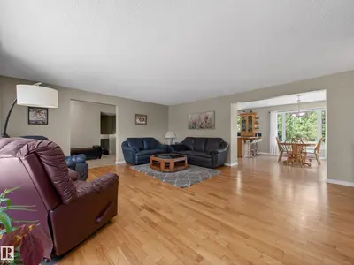 Interior photo 3 of 22048 TWP ROAD 522