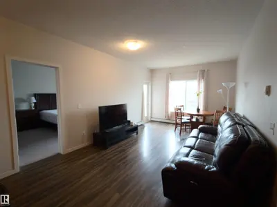 Interior photo 2 of #419 1820 RUTHERFORD RD SW