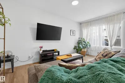 Interior photo 4 of 22836 94 AV NW