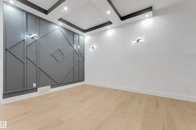Interior photo 4 of 131 24 ST SW