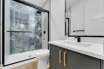 Interior photo 3 of 131 24 ST SW