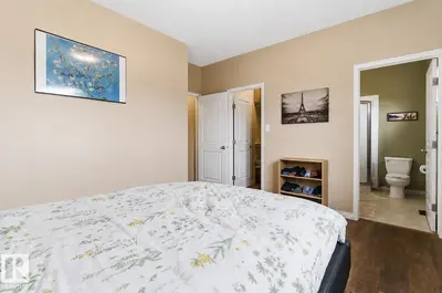 Interior photo 2 of 4923 58 AV
