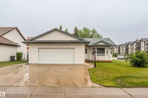 2403 3 AV, Cold Lake - $379,000