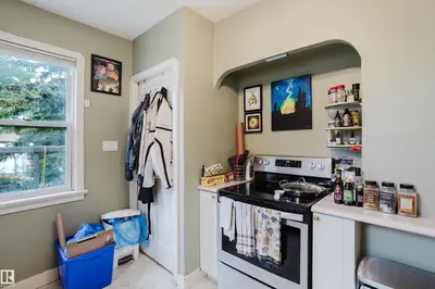 Interior photo 3 of 11158 65 ST NW