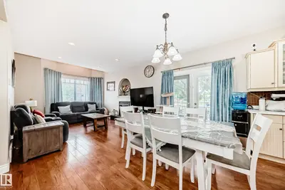 Interior photo 4 of 4811 48 ST